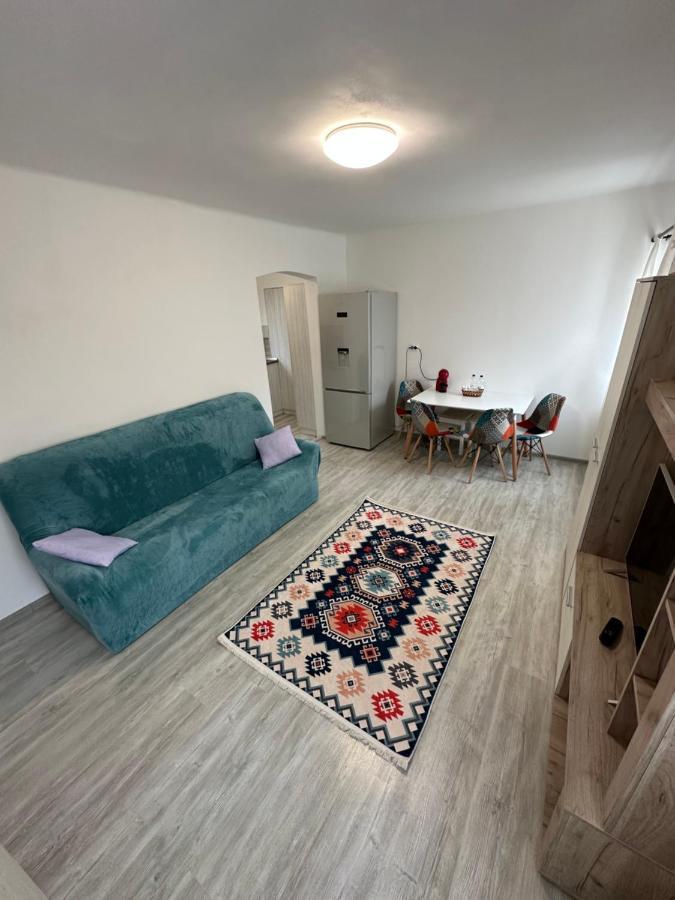 Nema S Apartment Braşov Eksteriør bilde