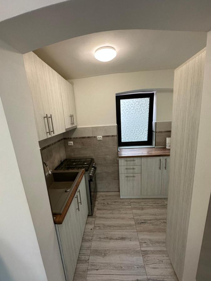 Nema S Apartment Braşov Eksteriør bilde